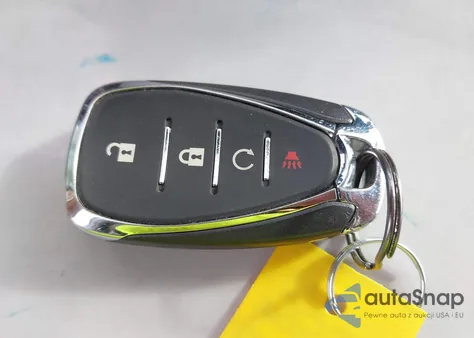 2021 Chevrolet Trax Awd Lt from USA, damaged, VIN KL7CJPSB6MB313868